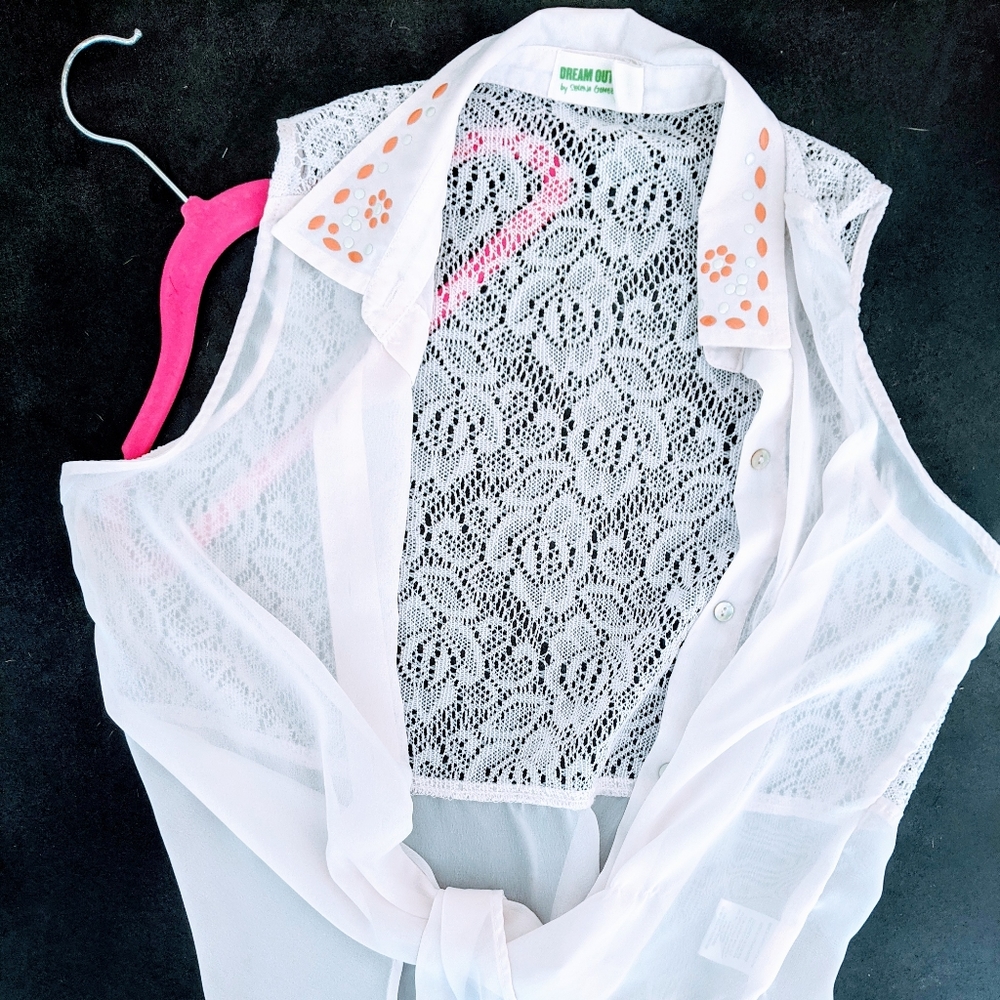 Women's blouse